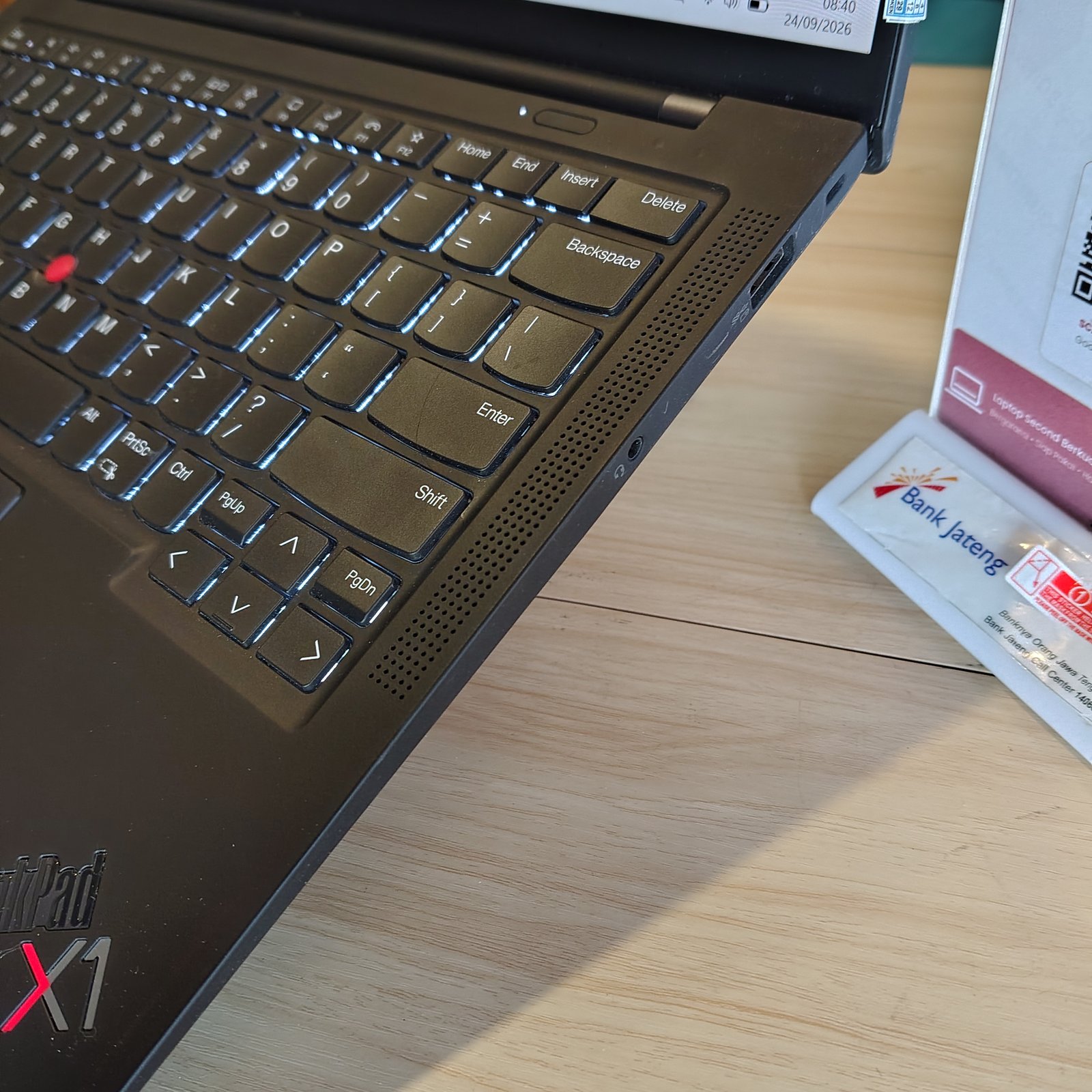 Thumbnail 3 - Thinkpad X1 Carbon Gen 9