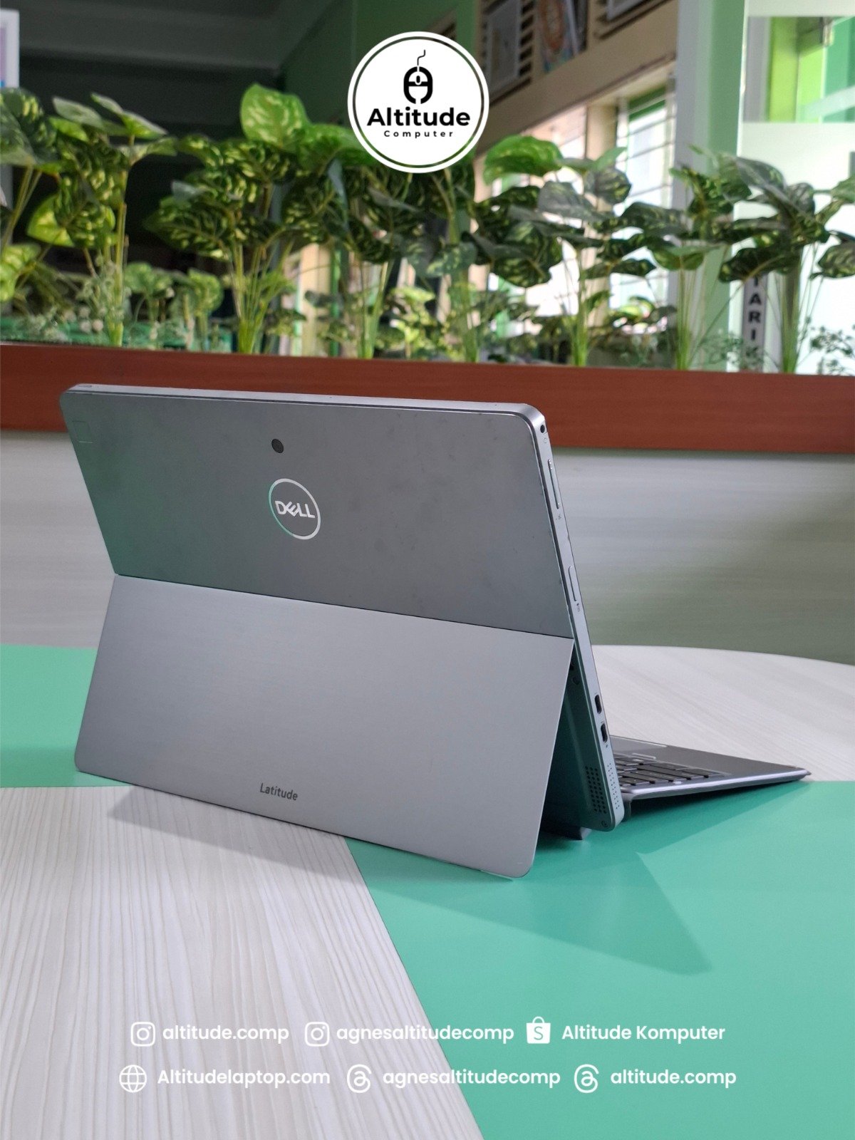 Thumbnail 5 - Dell Latitude 7210 2in1
