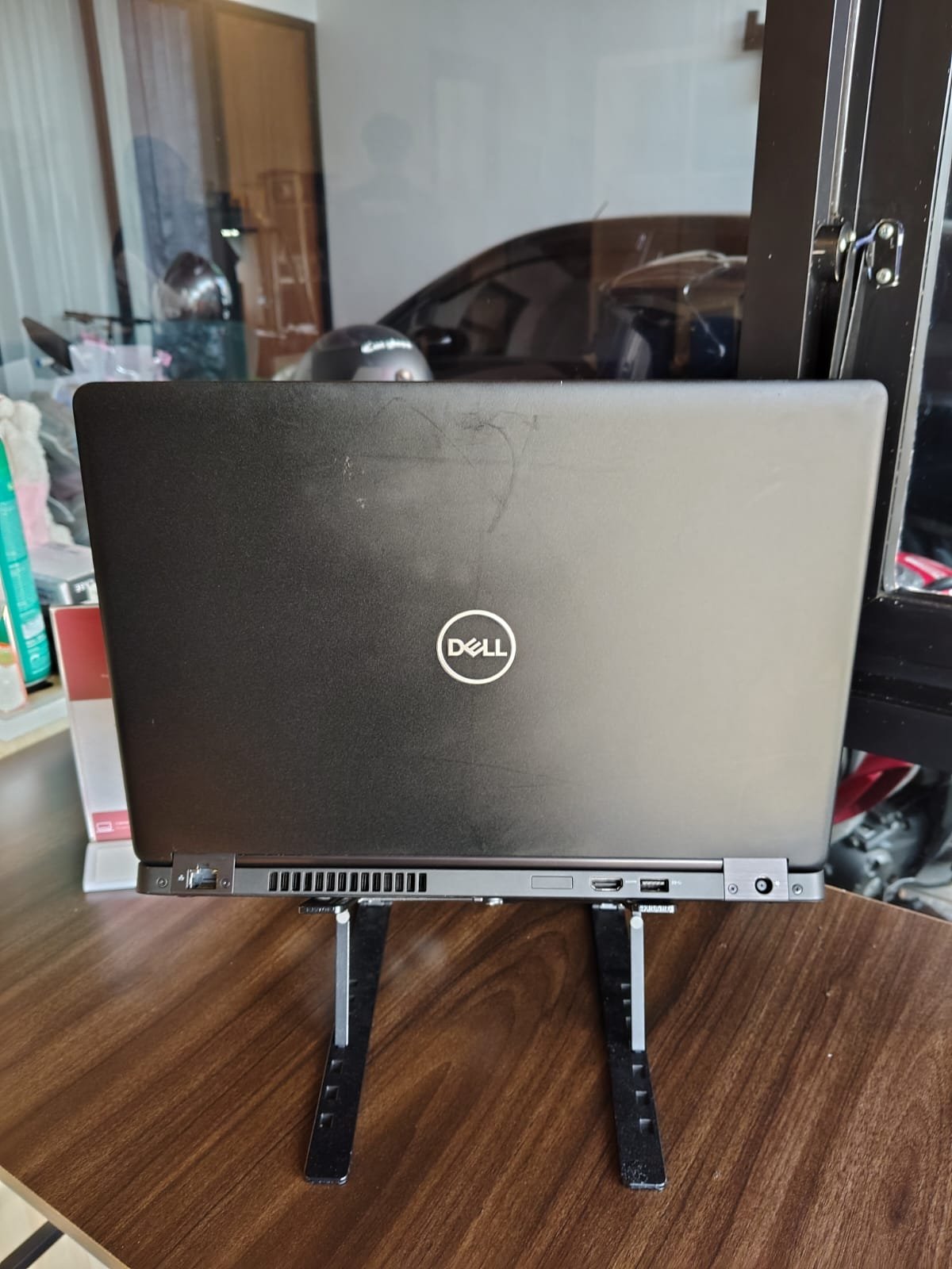 Thumbnail 2 - Dell Latitude 5491